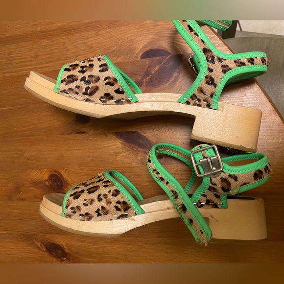 COPY - Swedish Hasbeens - wood, neon green, leopard - size 8 - Picture 3 of 8